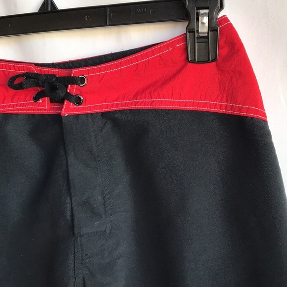Urban Rootz black and red board shorts, size 9 - Picture 3 of 8
